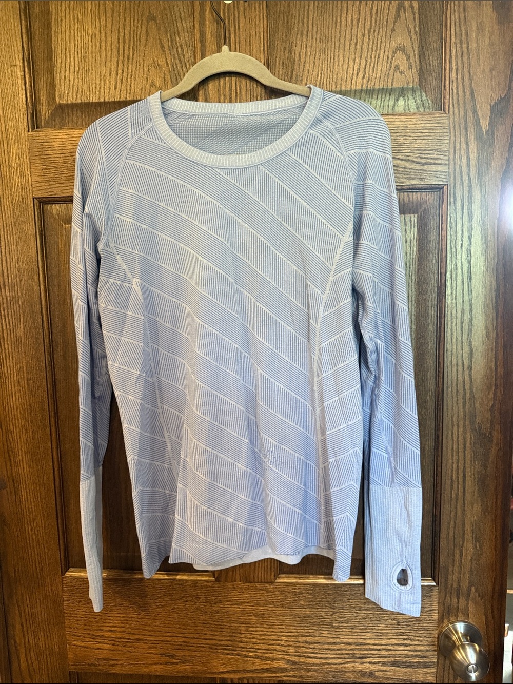 lululemon athletica Light Blue Swiftly Crewneck Long sleeve Size 12